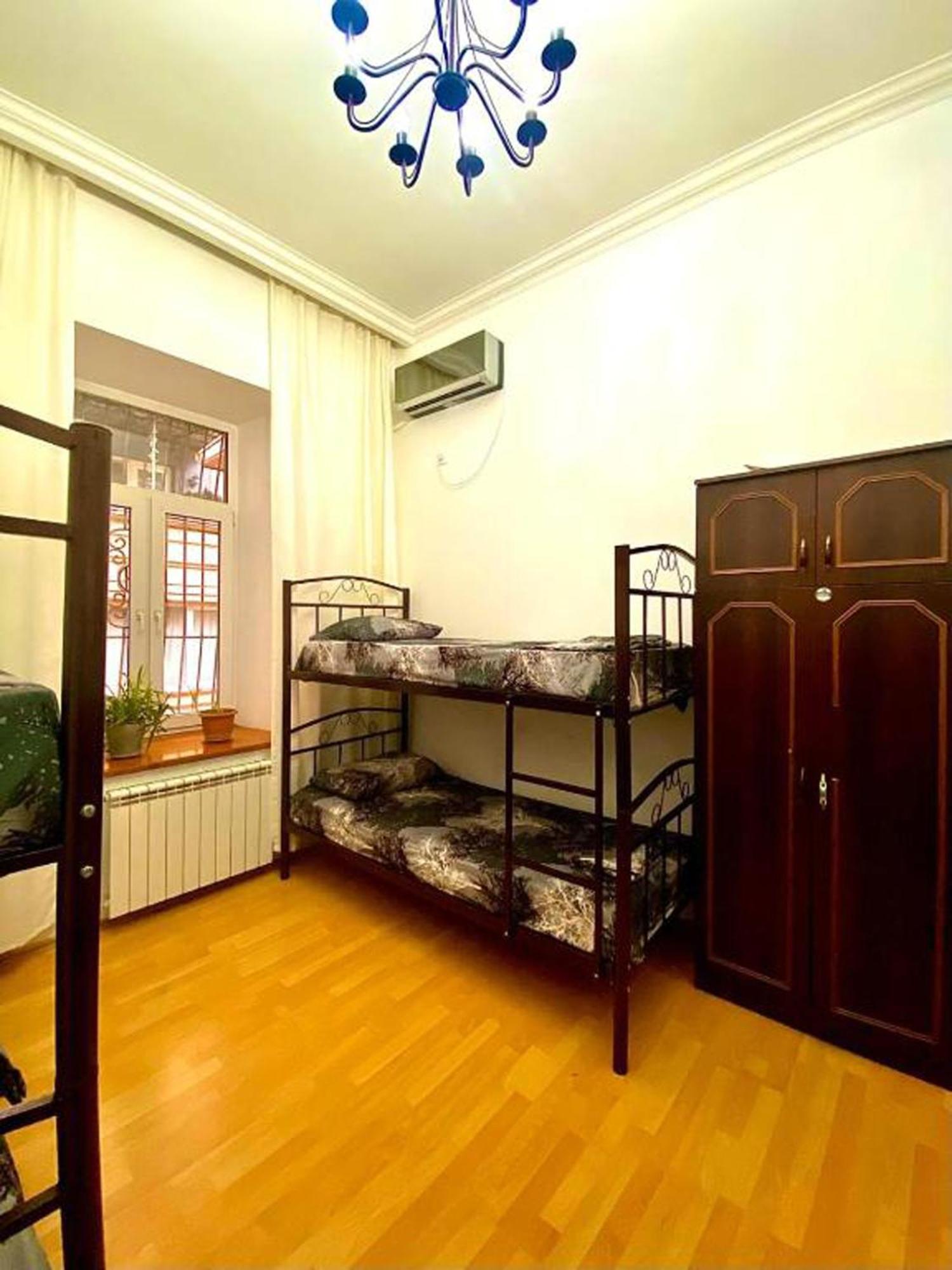 S T Hostel Formerly Sth Hostel 바쿠 외부 사진